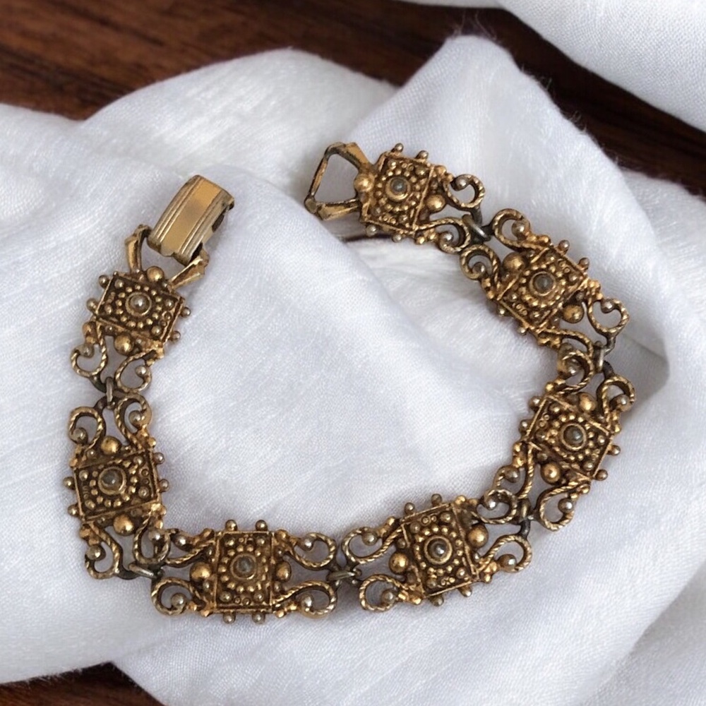 Antique-Style Florenza Bracelet